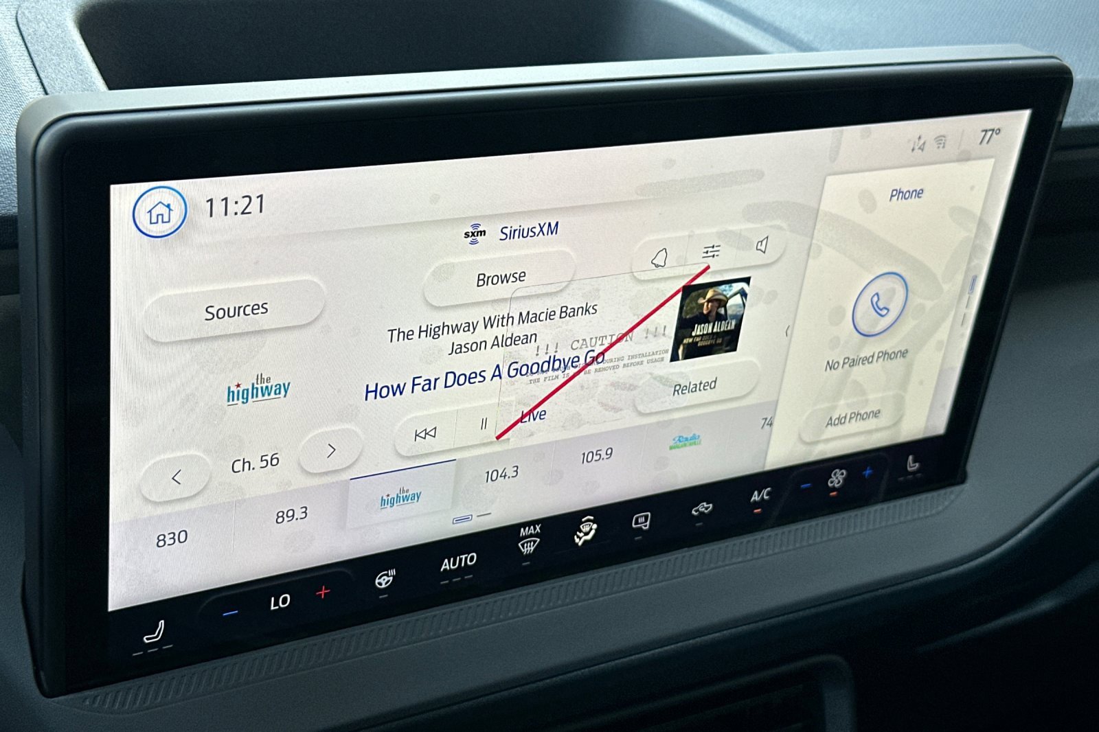 New 2025 Ford Maverick XLT w/ XLT Luxury Package image 17