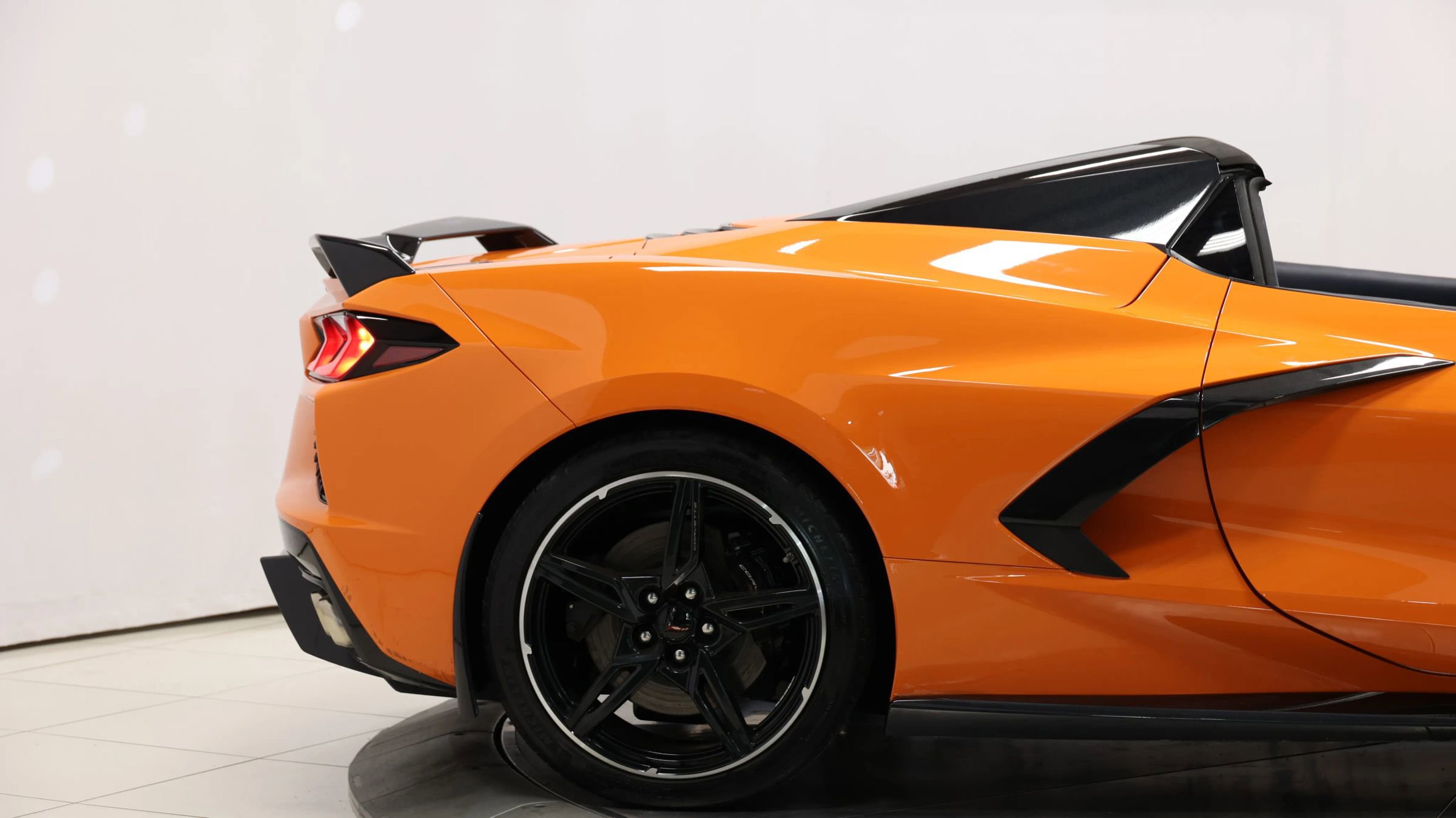 Used 2022 Chevrolet Corvette Stingray Premium Conv w/ Z51 Performance Package image 77