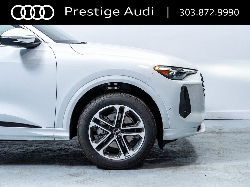 Used 2025 Audi Q5 Premium Plus w/ Premium Plus image 12