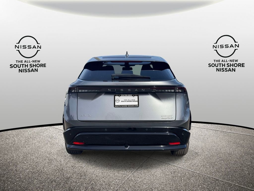 Used 2025 Nissan Ariya AWD image 6
