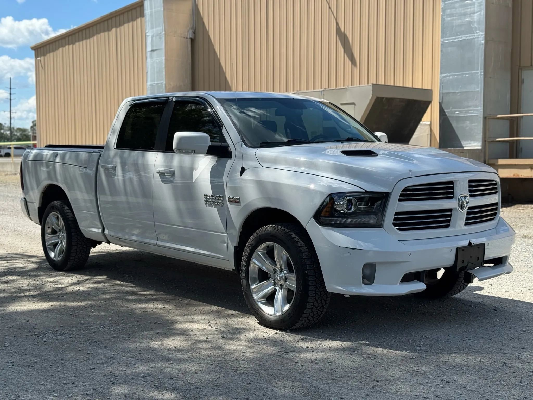 Used 2016 RAM 1500 Sport w/ Sport Premium Group image 3