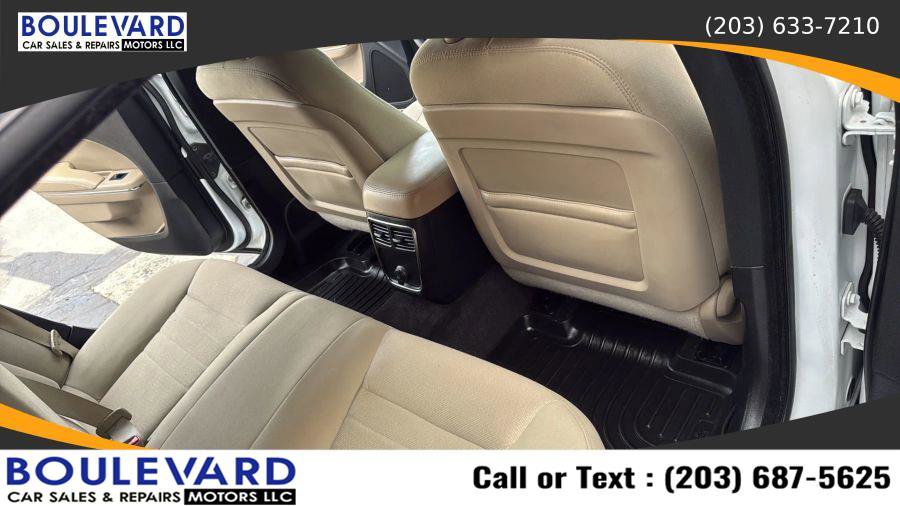 Used 2013 Dodge Charger SE w/ Sport Appearance Group image 34