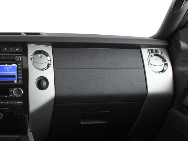 Used 2010 Ford Expedition XLT RWD image 18