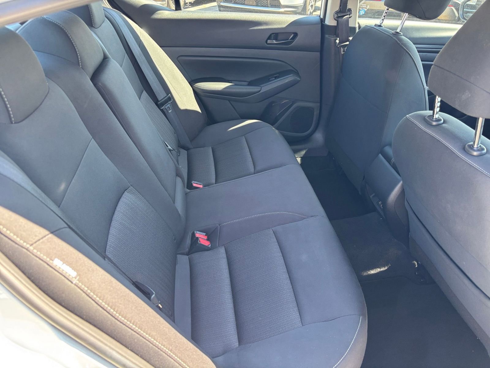 Used 2025 Nissan Altima 2.5 SV FWD image 25