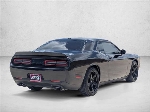 Used 2022 Dodge Challenger R/T w/ Blacktop Package RWD image 5