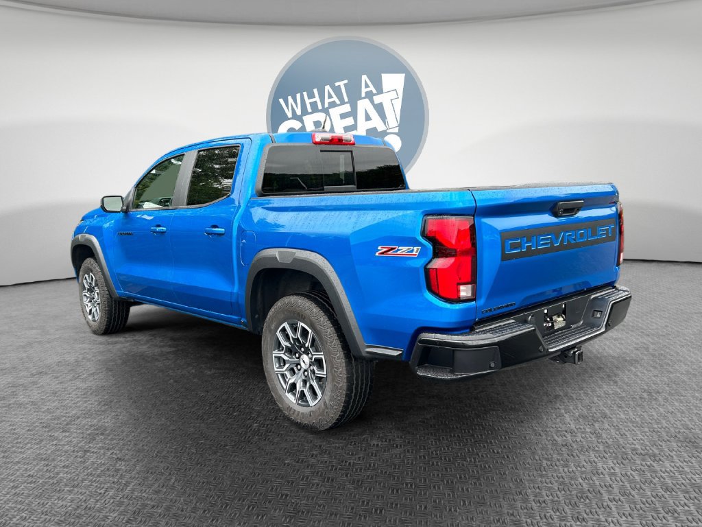 Used 2024 Chevrolet Colorado Z71 w/ Z71 Convenience Package 2 AWD/4WD image 6