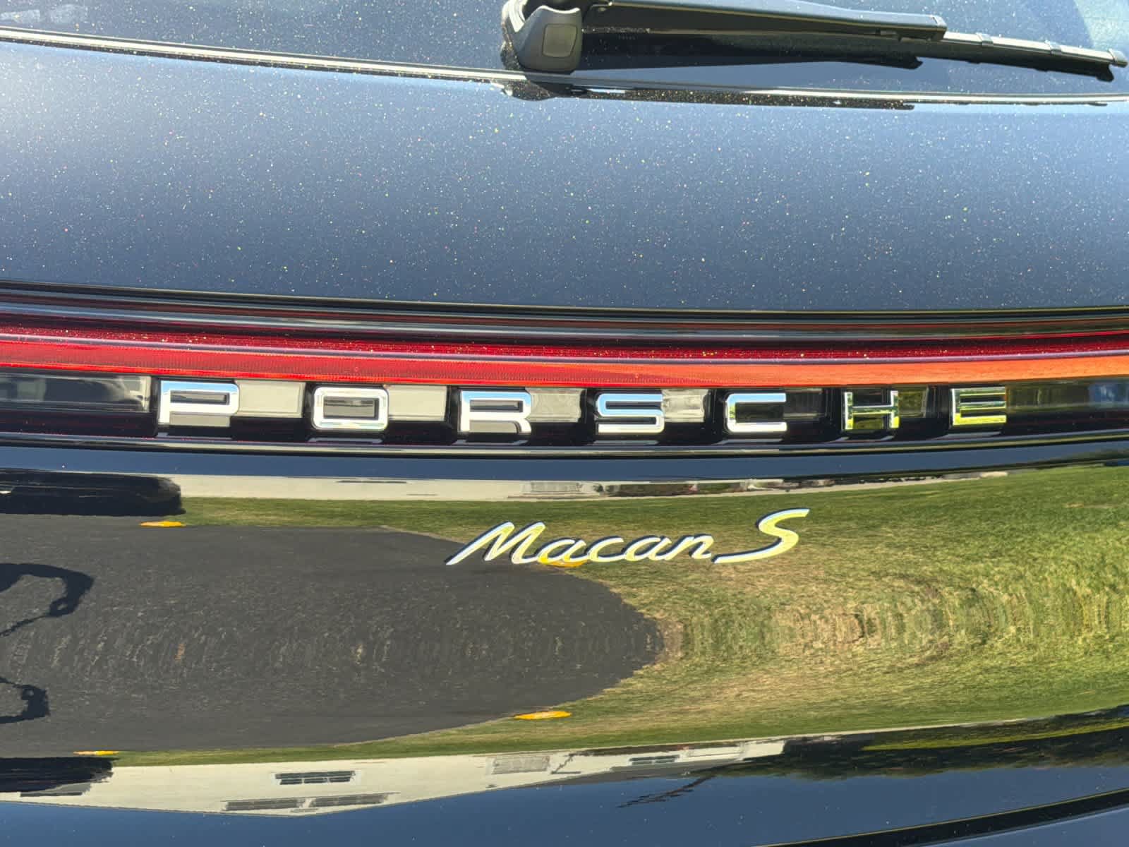New 2026 Porsche Macan S AWD/4WD image 33