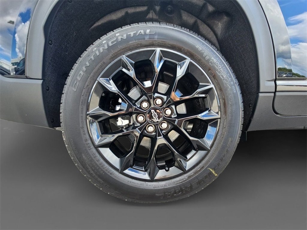 New 2026 Chevrolet Traverse LT w/ Midnight/Sport Edition image 8