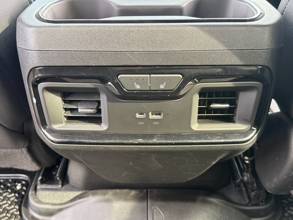 Used 2024 GMC Sierra 1500 AT4 w/ Technology Package AWD/4WD image 37