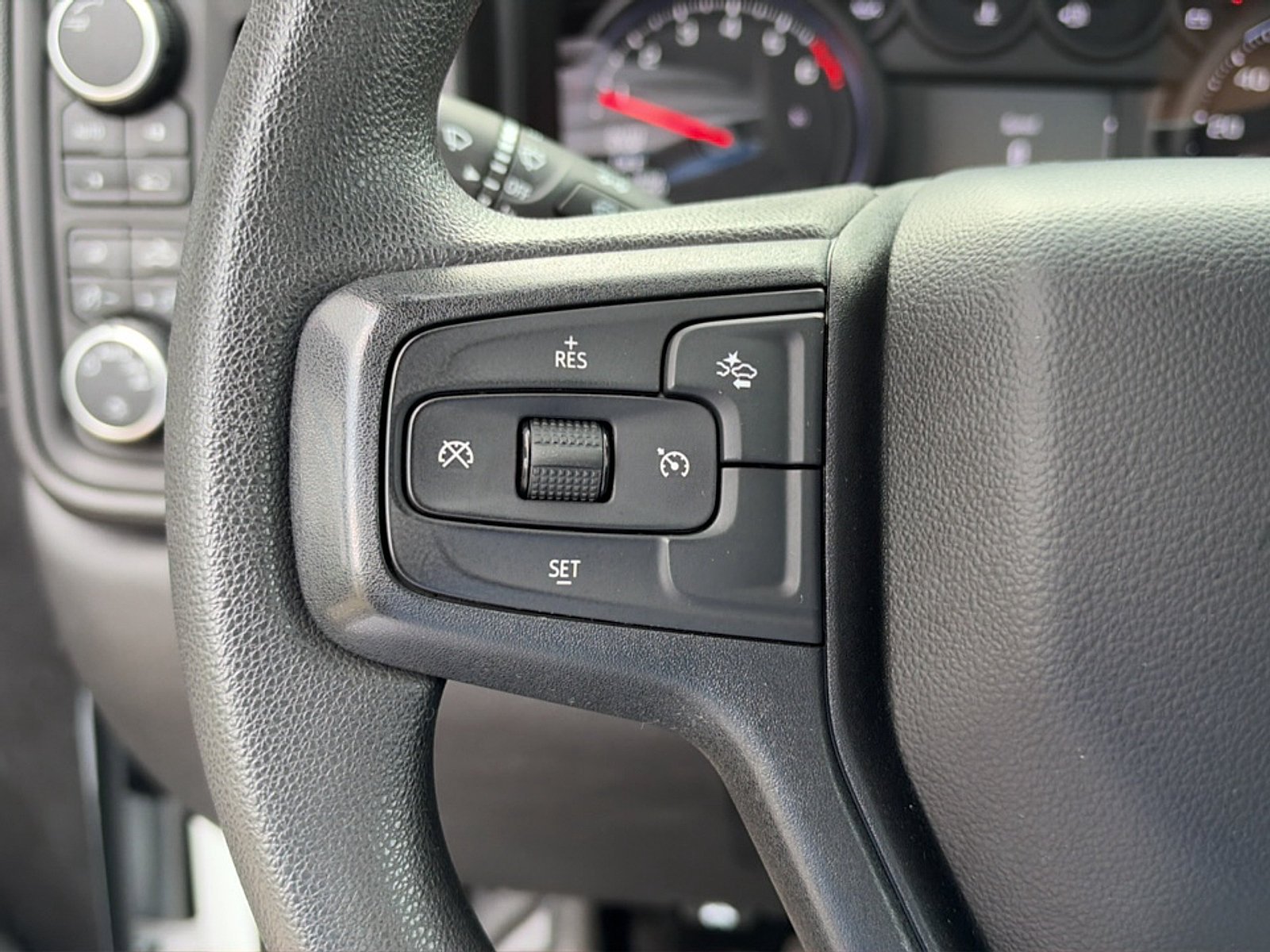Used 2023 Chevrolet Silverado 1500 W/T w/ WT Value Package AWD/4WD image 31