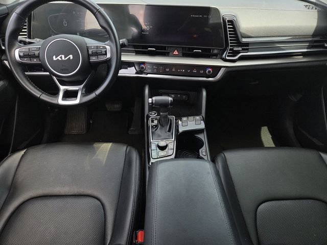 Used 2023 Kia Sportage EX image 8