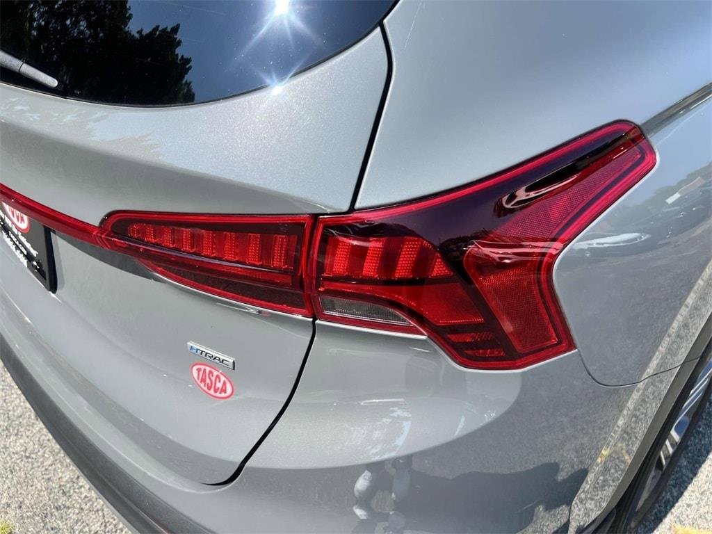 Used 2023 Hyundai Santa Fe SE image 11