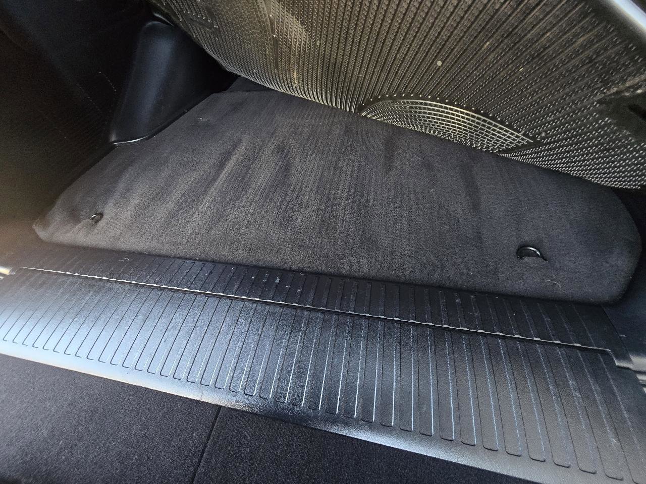 Used 2020 Toyota Land Cruiser Heritage Edition image 53