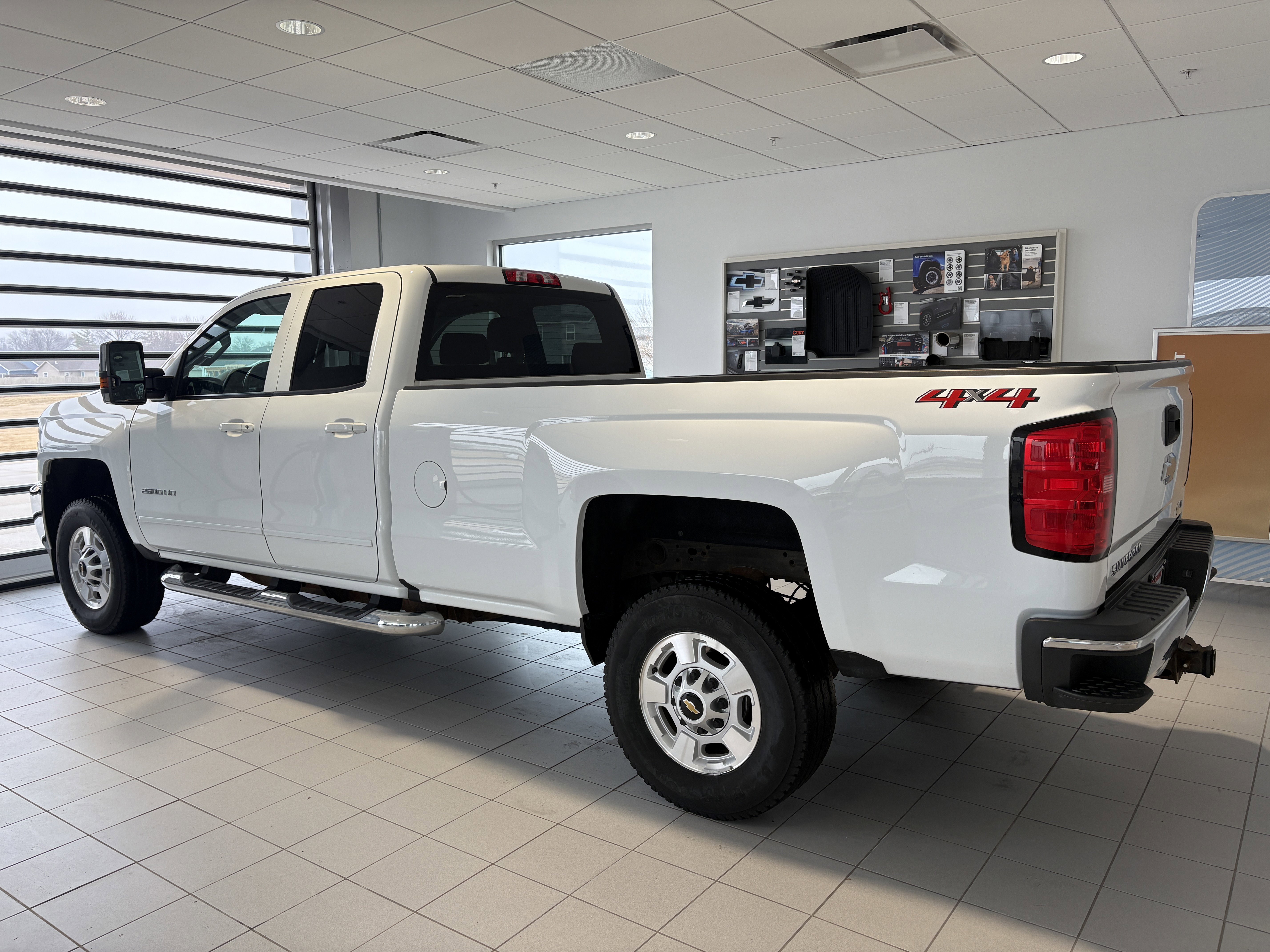 Used 2018 Chevrolet Silverado 2500 LT w/ All Star Edition image 3