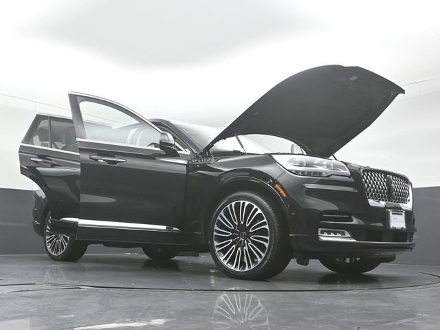 Certified 2023 Lincoln Aviator Black Label image 52