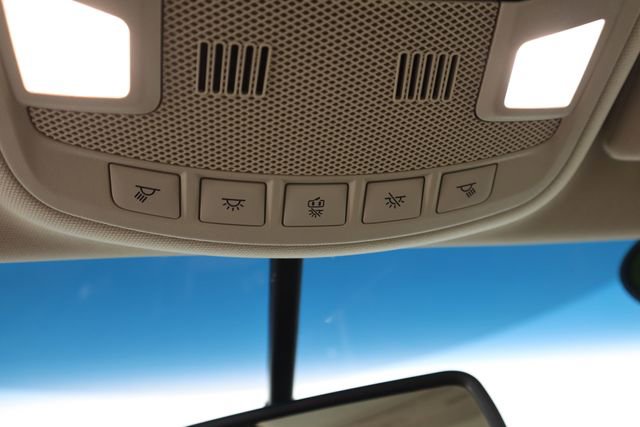 Used 2017 Lincoln MKZ Premiere image 49