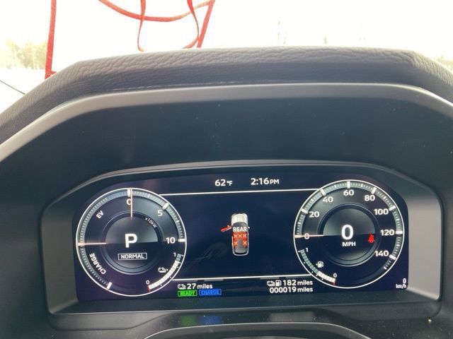 New 2025 Mitsubishi Outlander SEL image 24