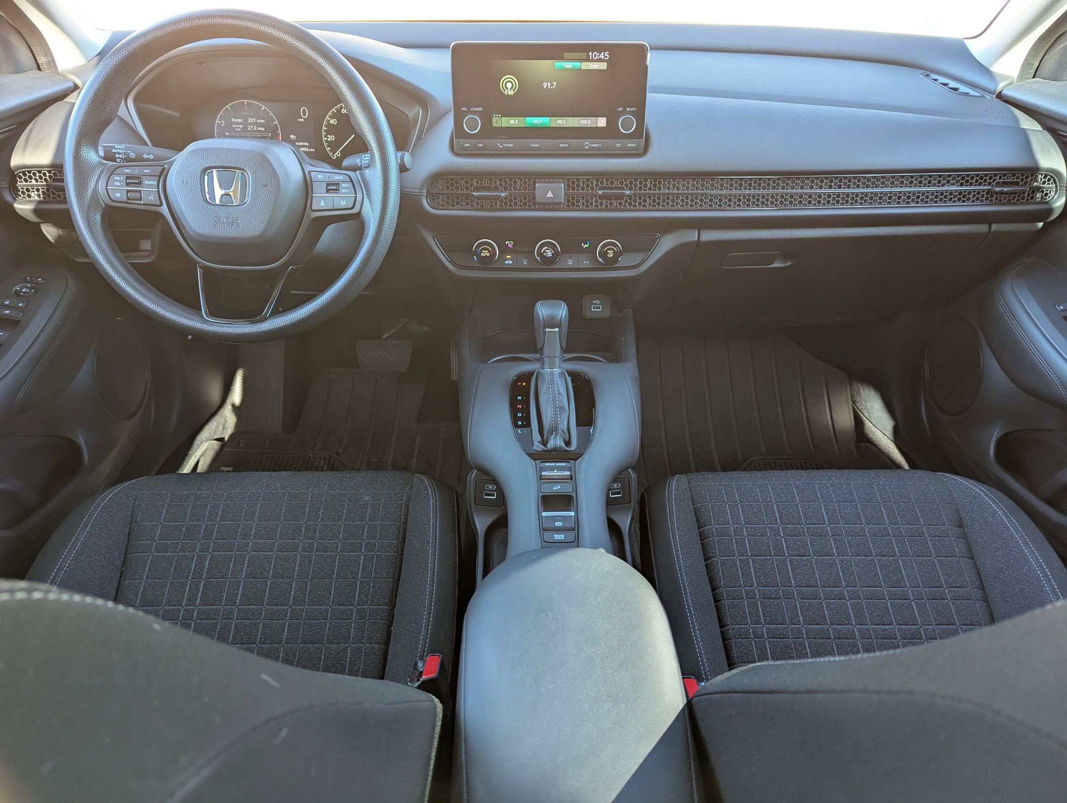 Used 2023 Honda HR-V LX image 17