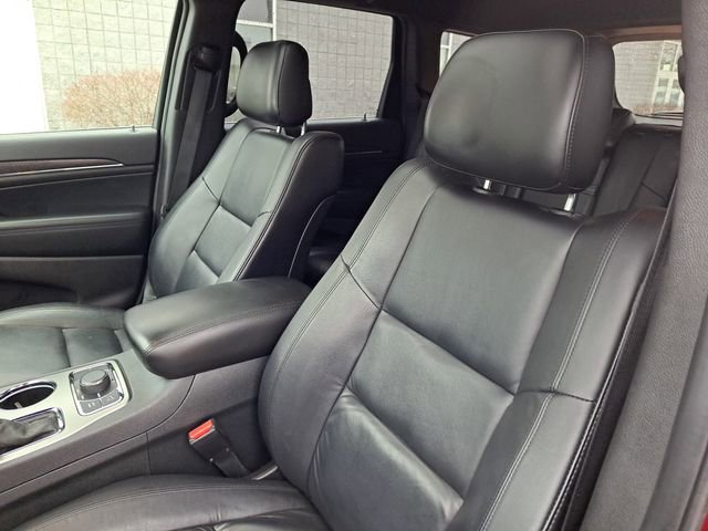 Used 2018 Jeep Grand Cherokee Limited image 6