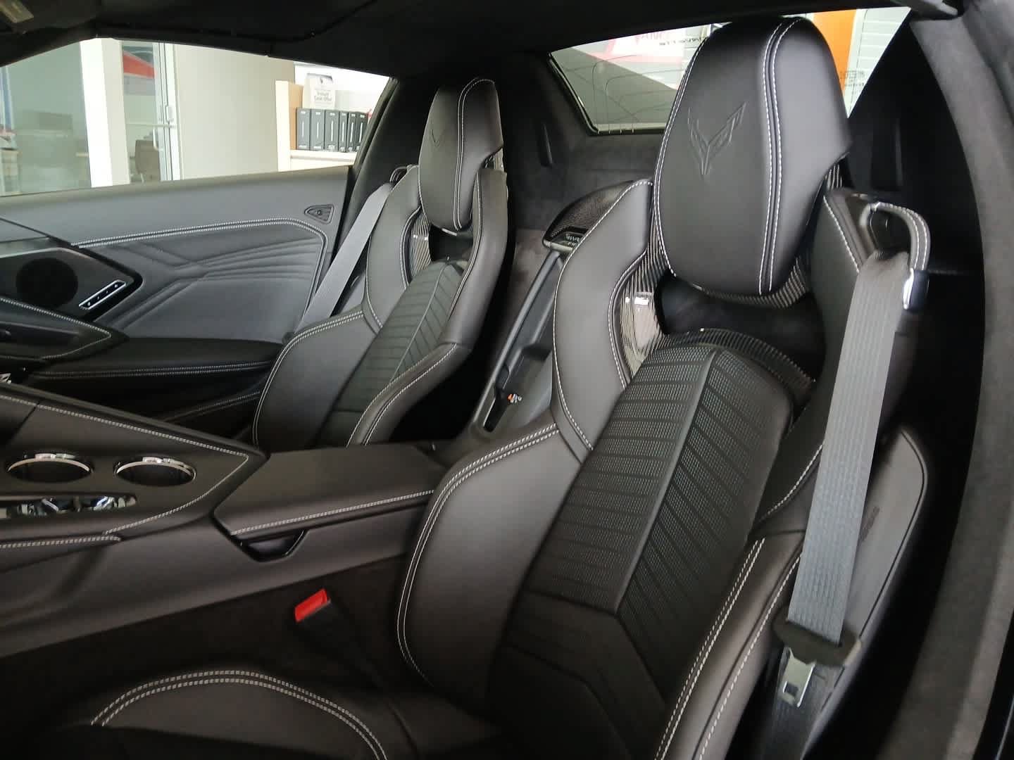 New 2026 Chevrolet Corvette Z06 w/ Stealth Interior Trim Package RWD image 18