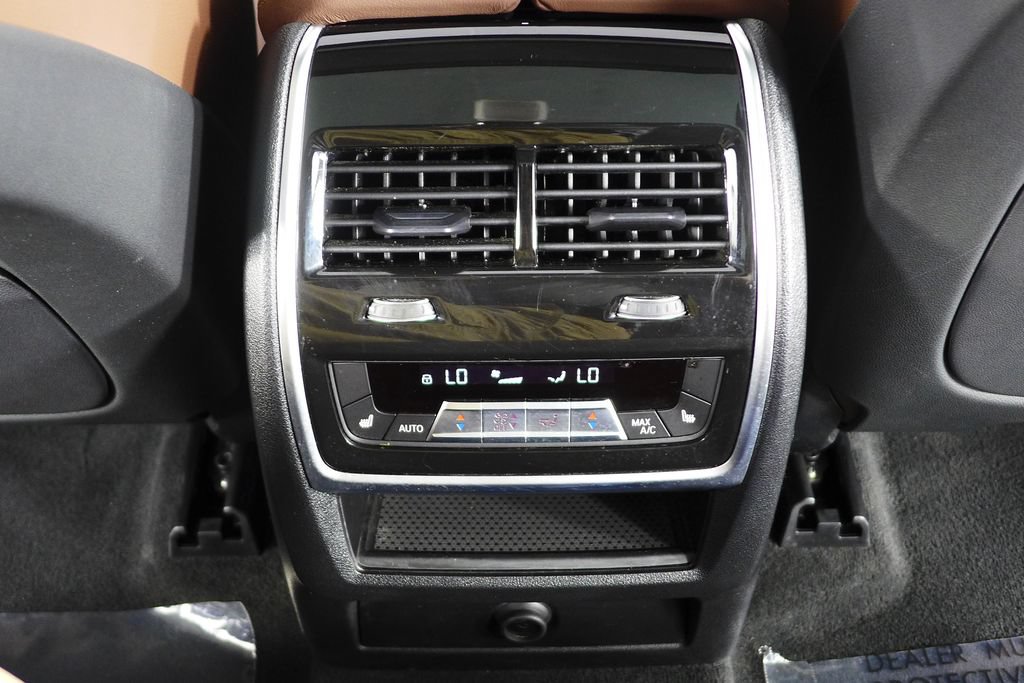 Used 2022 BMW X5 xDrive40i w/ M Sport Package AWD/4WD image 24