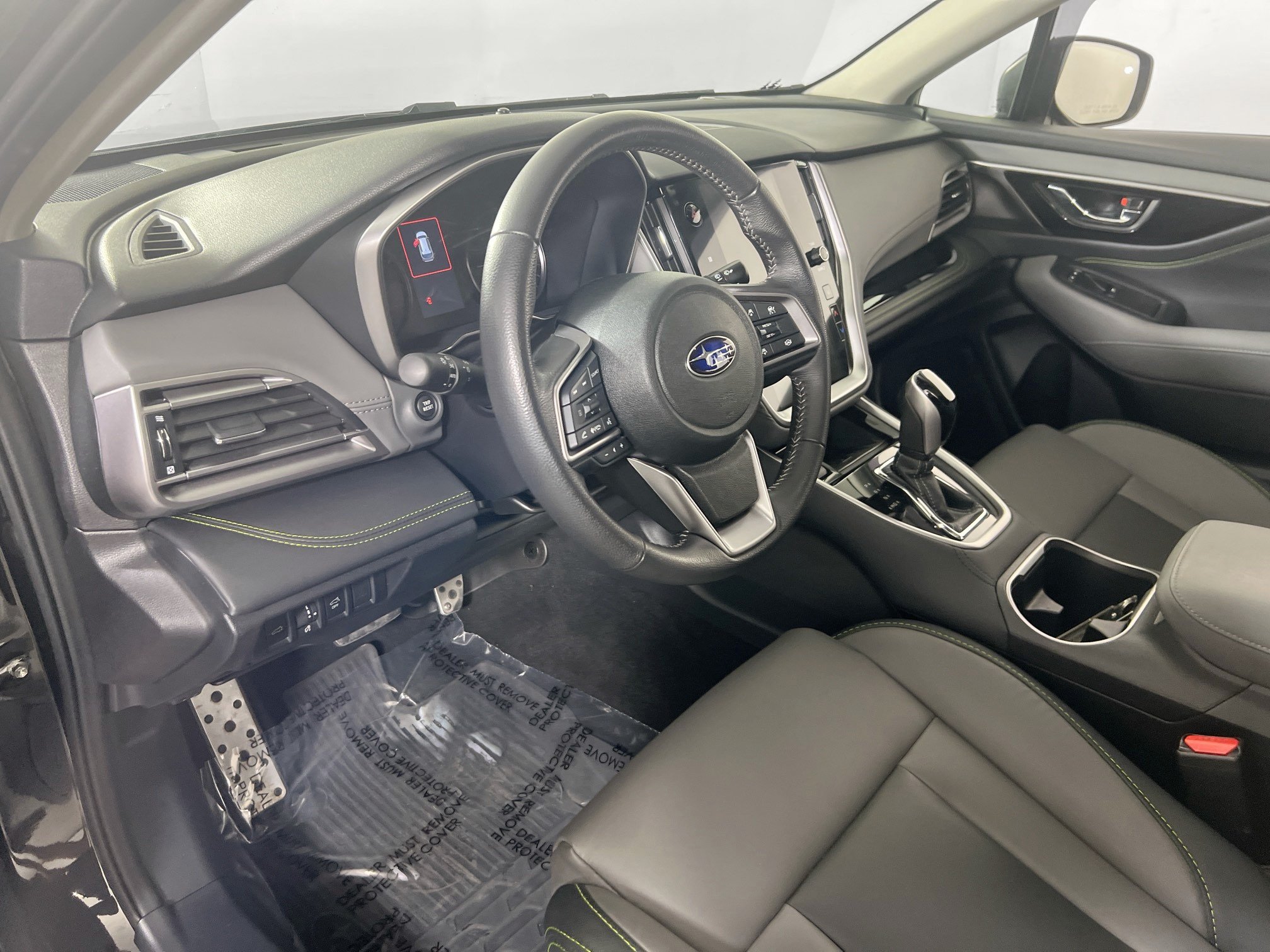Used 2023 Subaru Outback Onyx Edition AWD/4WD image 9