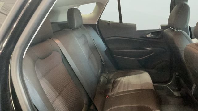 Used 2025 Chevrolet Trax LT w/ LT Convenience Package FWD image 15