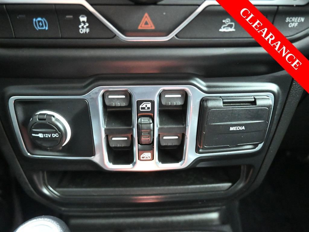 Used 2023 Jeep Wrangler Unlimited image 30