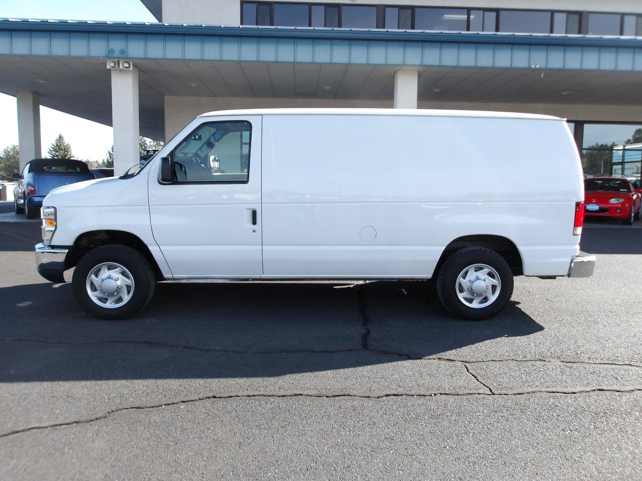 Used 2013 Ford E-150 and Econoline 150 w/ Commercial Cargo Van Pkg RWD image 2