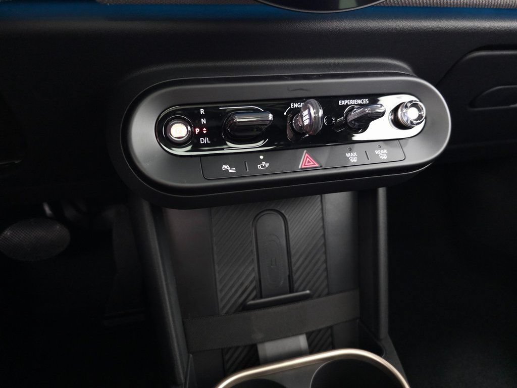 Used 2025 MINI Cooper S FWD image 29