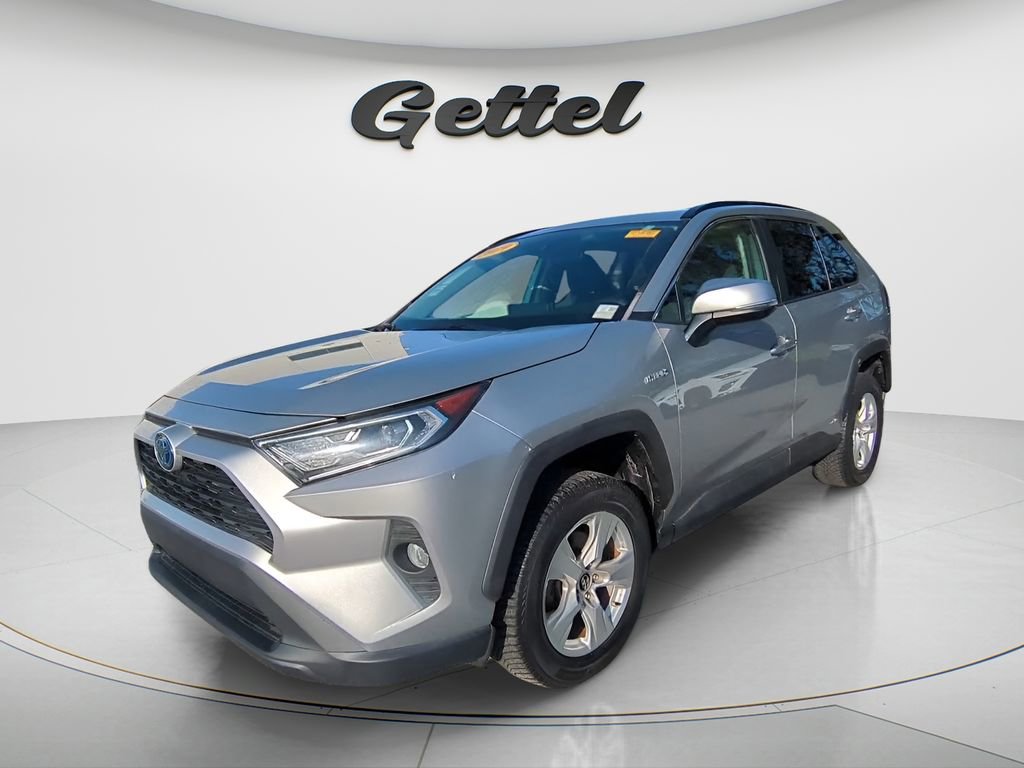 Used 2019 Toyota RAV4 XLE w/ Convenience Package