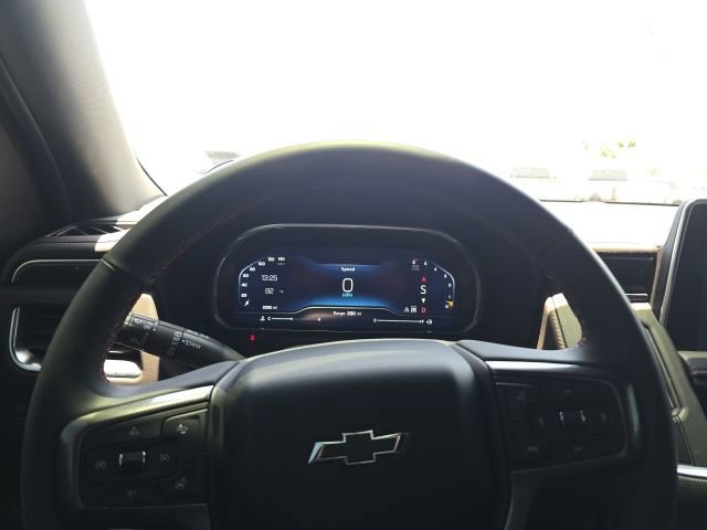 Used 2023 Chevrolet Suburban RST w/ Sport Performance Package AWD/4WD image 14