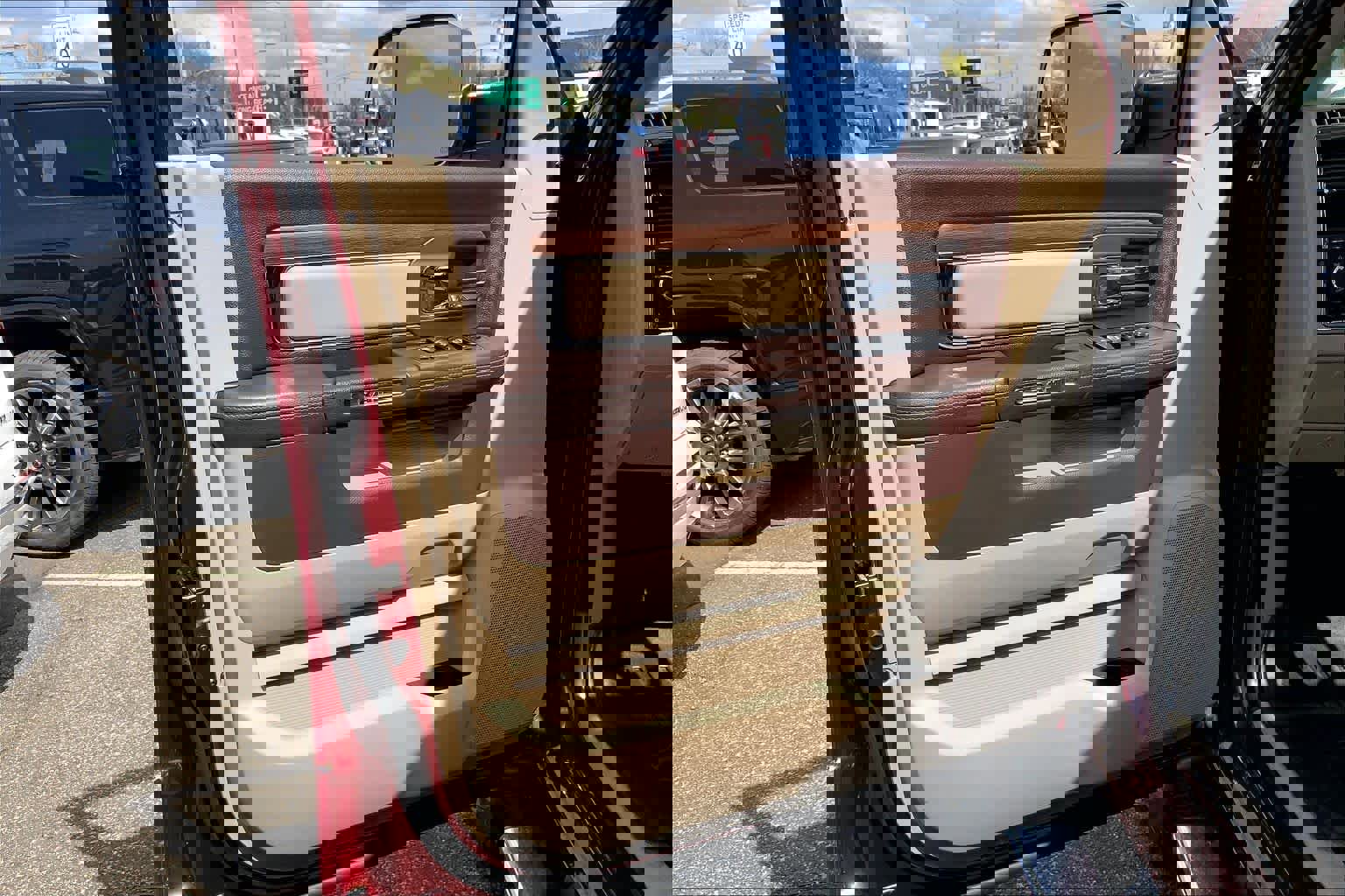 Used 2018 RAM 2500 Laramie image 21