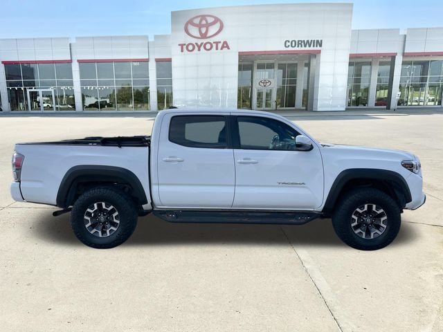 Used 2022 Toyota Tacoma TRD Off-Road w/ Technology Package AWD/4WD image 6