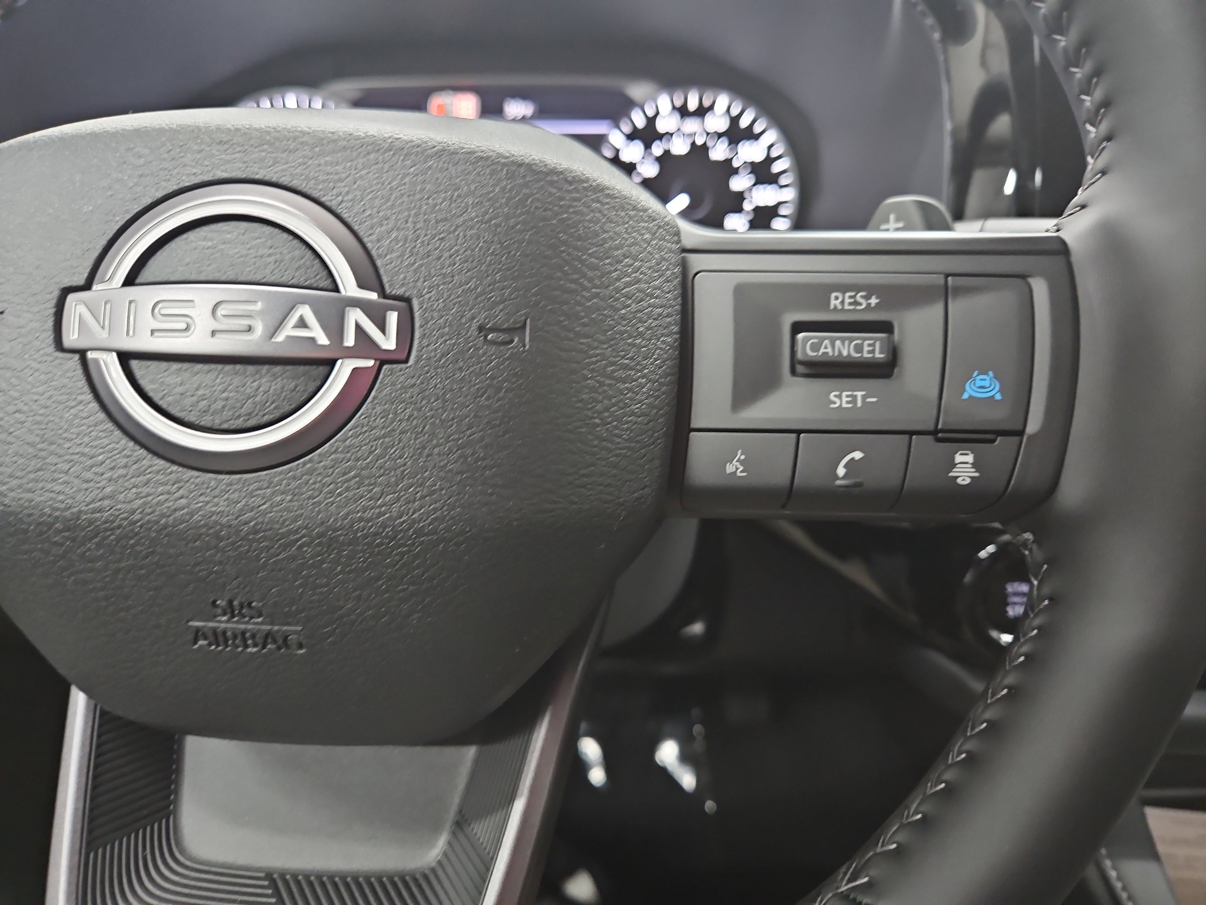 New 2026 Nissan Pathfinder SV AWD/4WD image 19