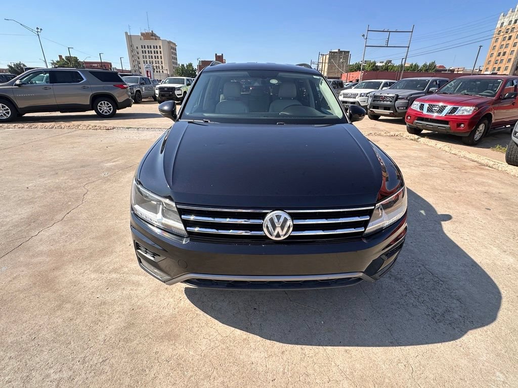 Used 2018 Volkswagen Tiguan SE w/ Front Fog Lights Package FWD image 10