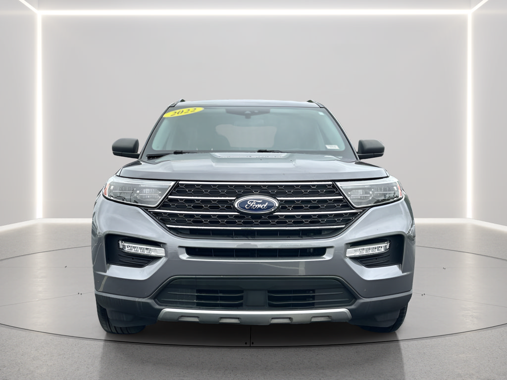 Used 2022 Ford Explorer XLT w/ Equipment Group 202A RWD image 8