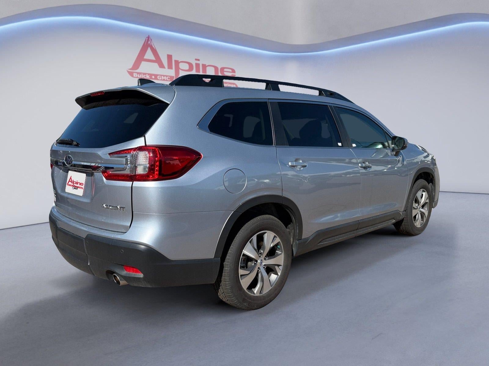 Used 2025 Subaru Ascent Premium AWD/4WD image 5