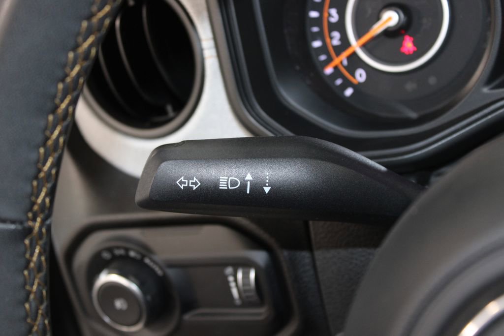 Used 2024 Jeep Wrangler Sport S image 37