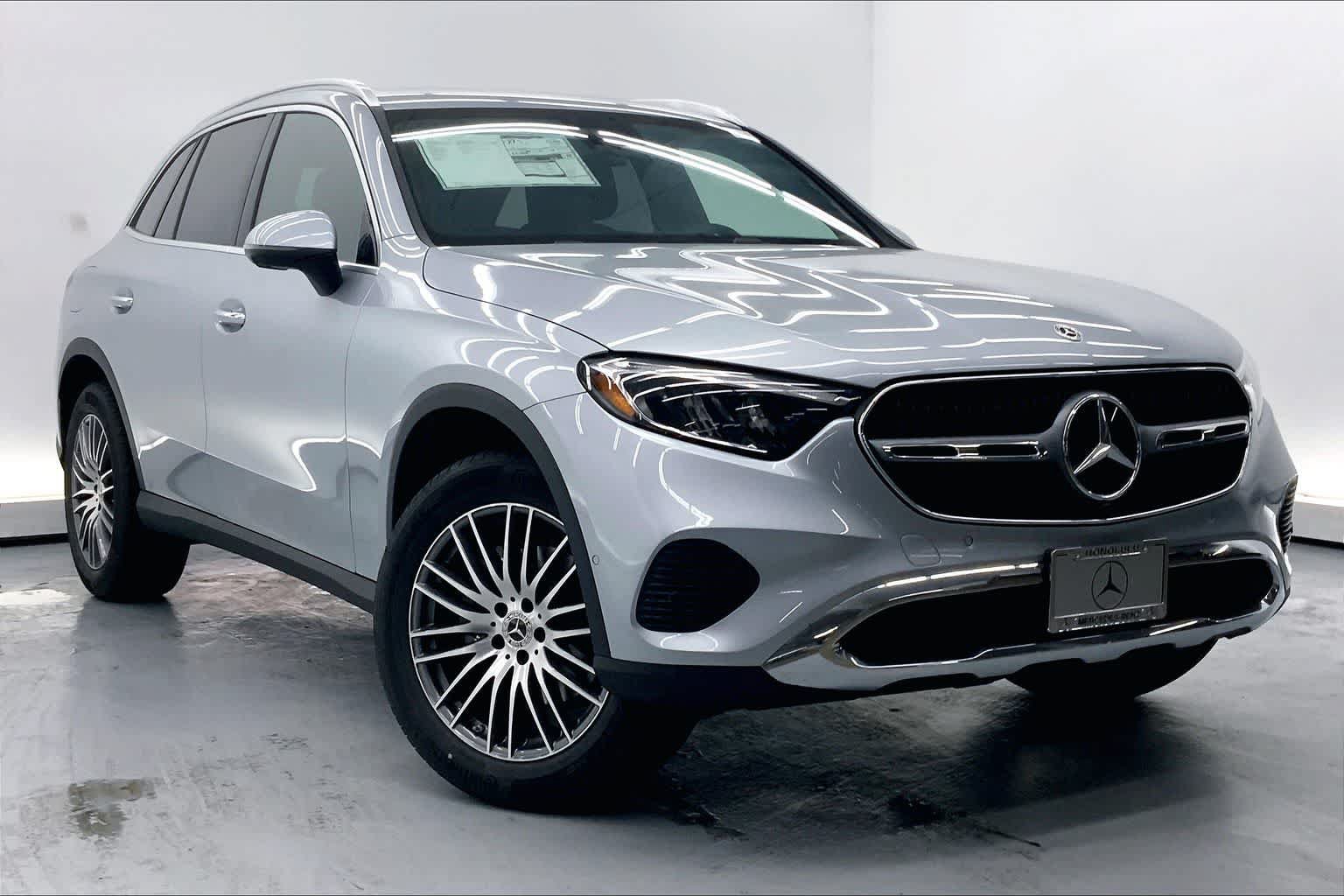 New 2026 Mercedes-Benz GLC 300 image 5