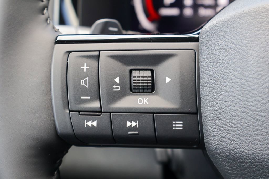 New 2026 Nissan Pathfinder Platinum image 12