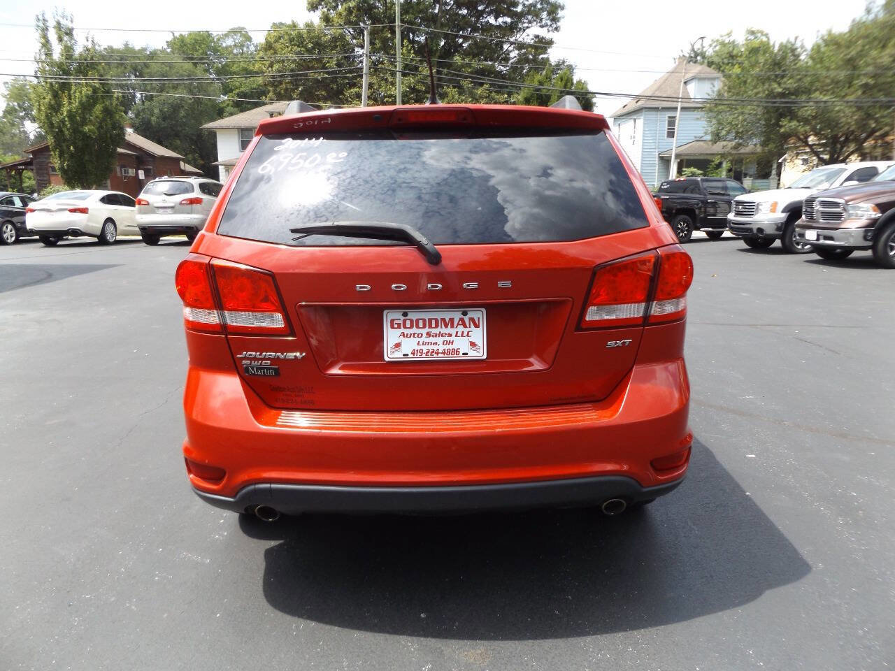 Used 2014 Dodge Journey SXT w/ Flexible Seating Group image 8