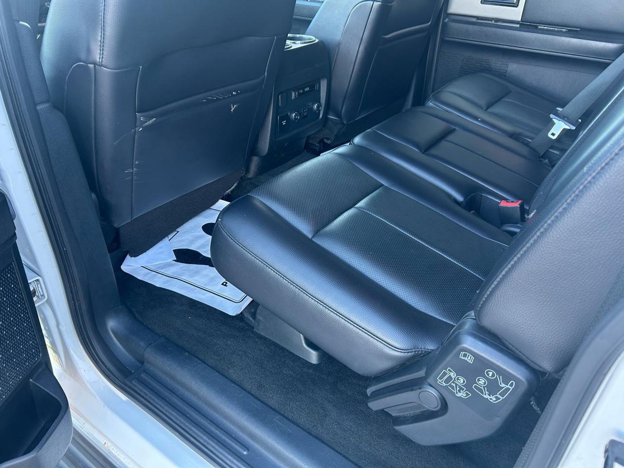 Used 2017 Ford Expedition EL Limited image 9
