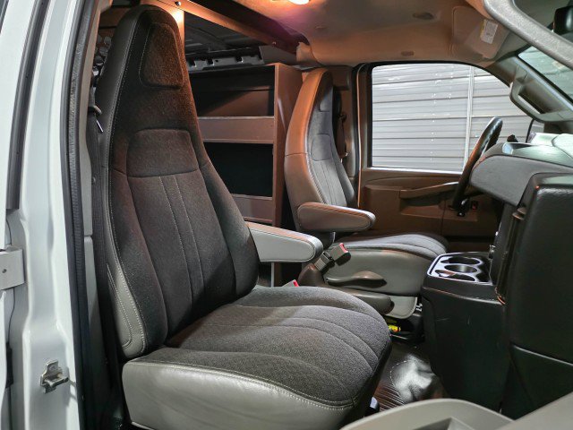Used 2019 Chevrolet Express 2500 w/ Driver Convenience Package RWD image 18