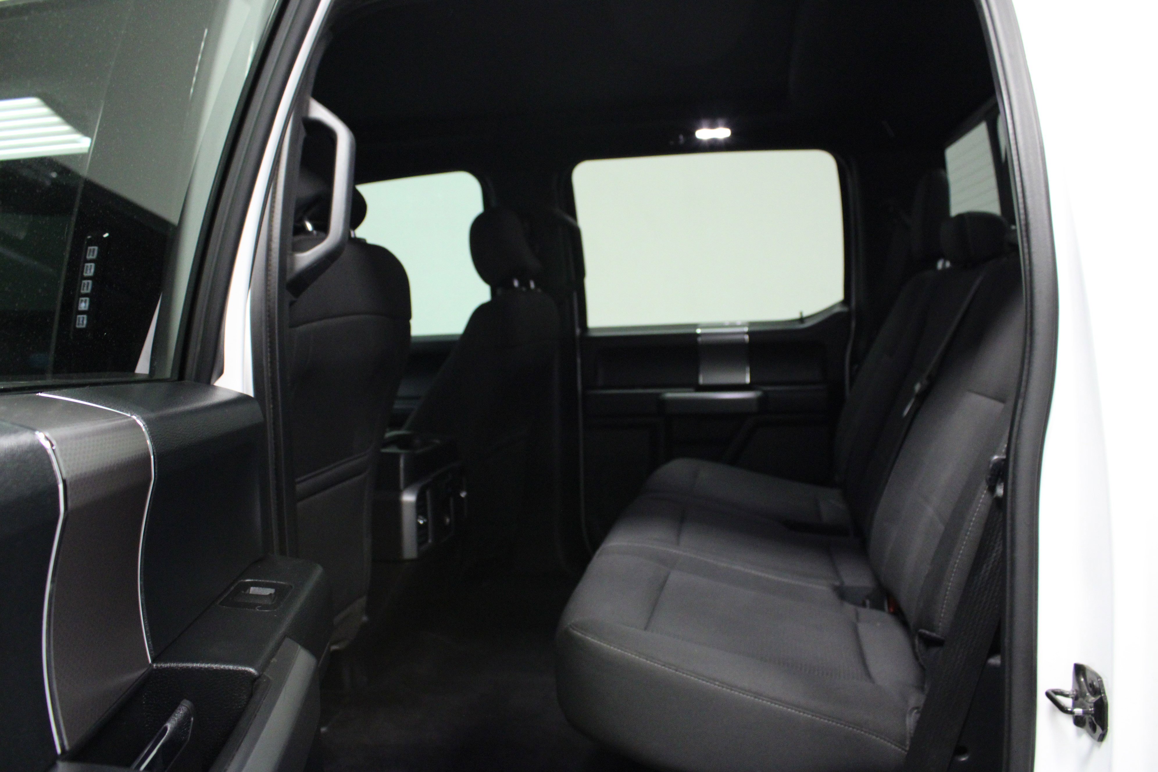 Used 2016 Ford F150 XLT w/ Equipment Group 302A Luxury image 13