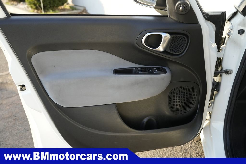 Used 2014 FIAT 500L Easy FWD image 19
