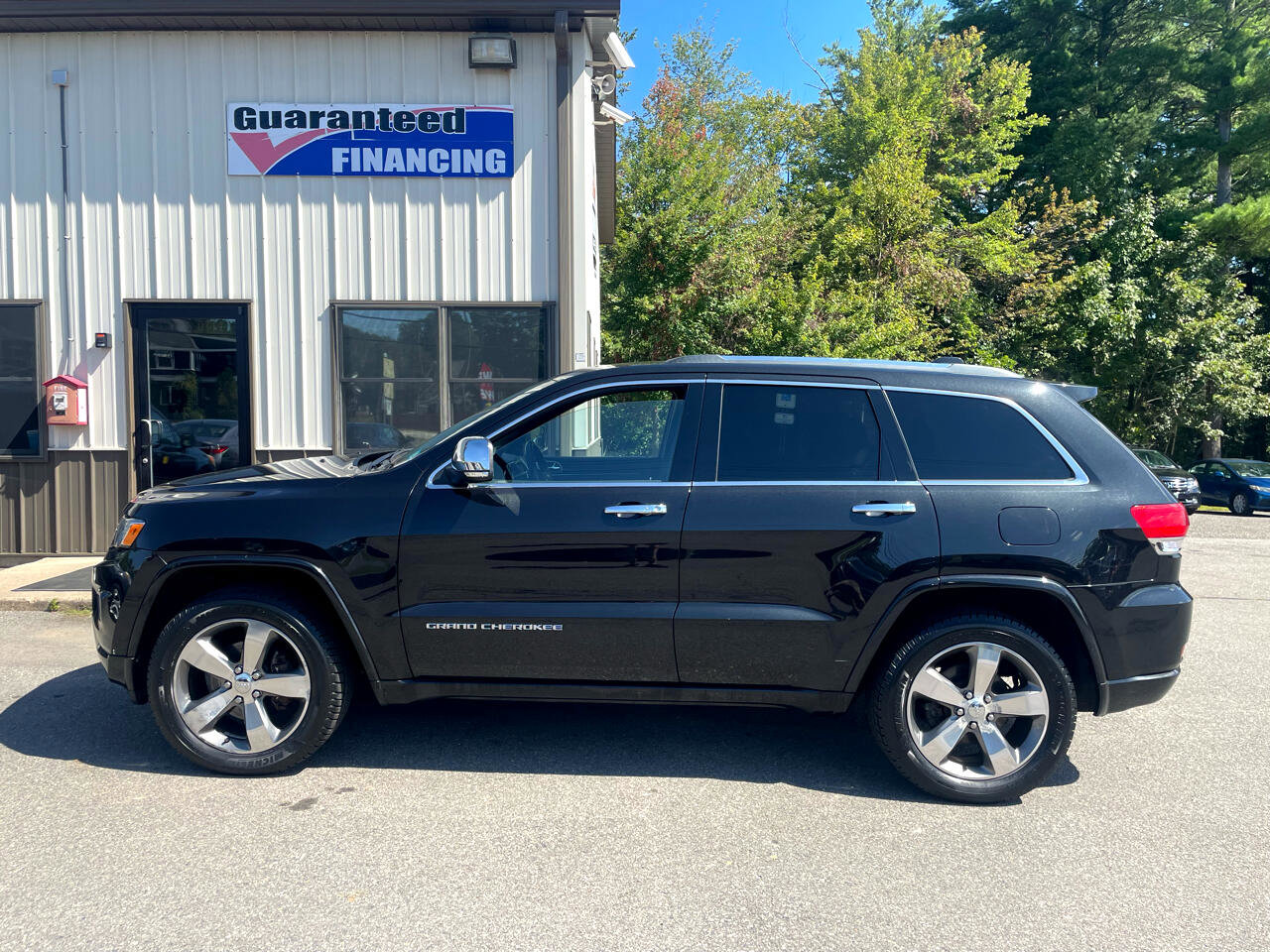 Used 2015 Jeep Grand Cherokee Overland image 7