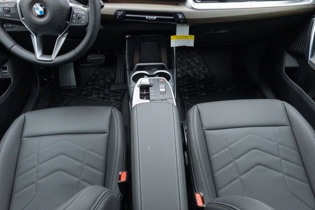 New 2025 BMW X1 xDrive28i w/ Premium Package image 26