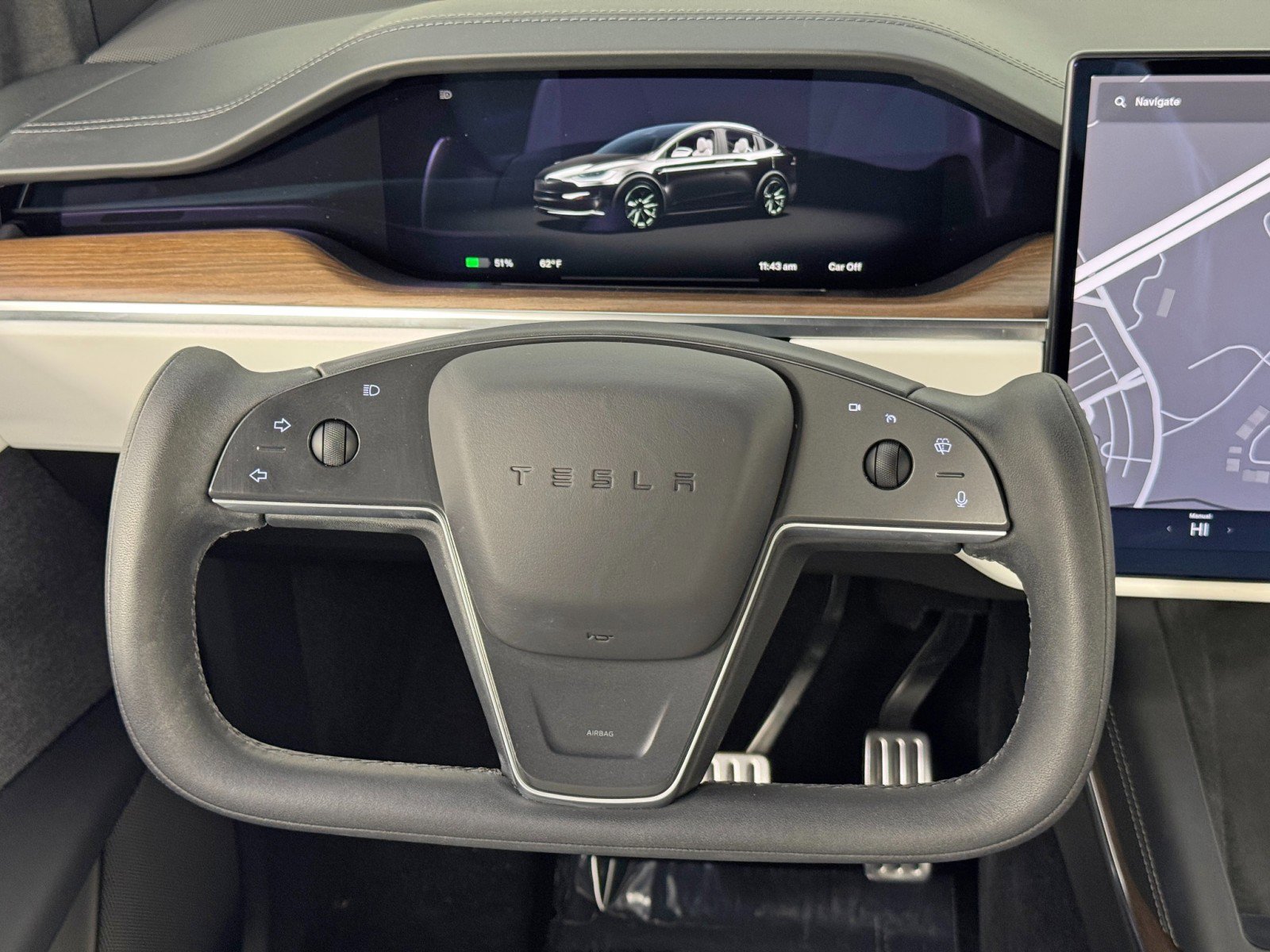 Used 2023 Tesla Model X image 17