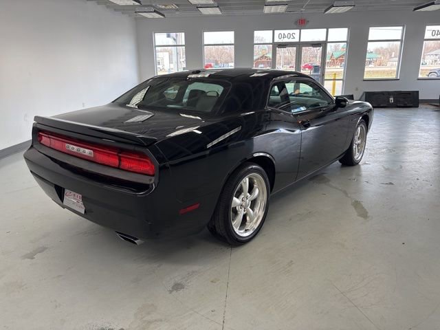 Used 2011 Dodge Challenger R/T image 10
